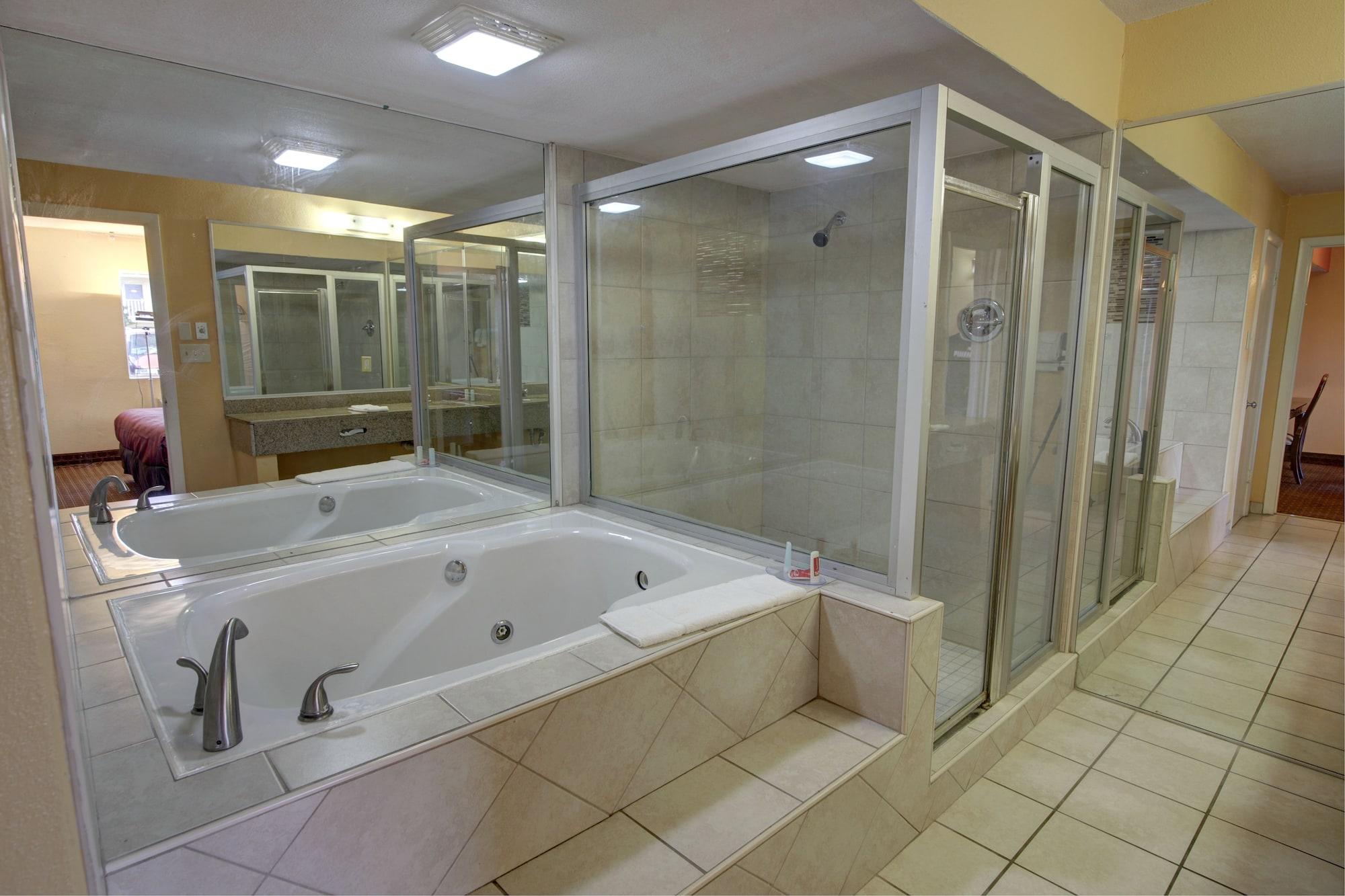 Econo Lodge At Military Circle Норфолк Екстер'єр фото
