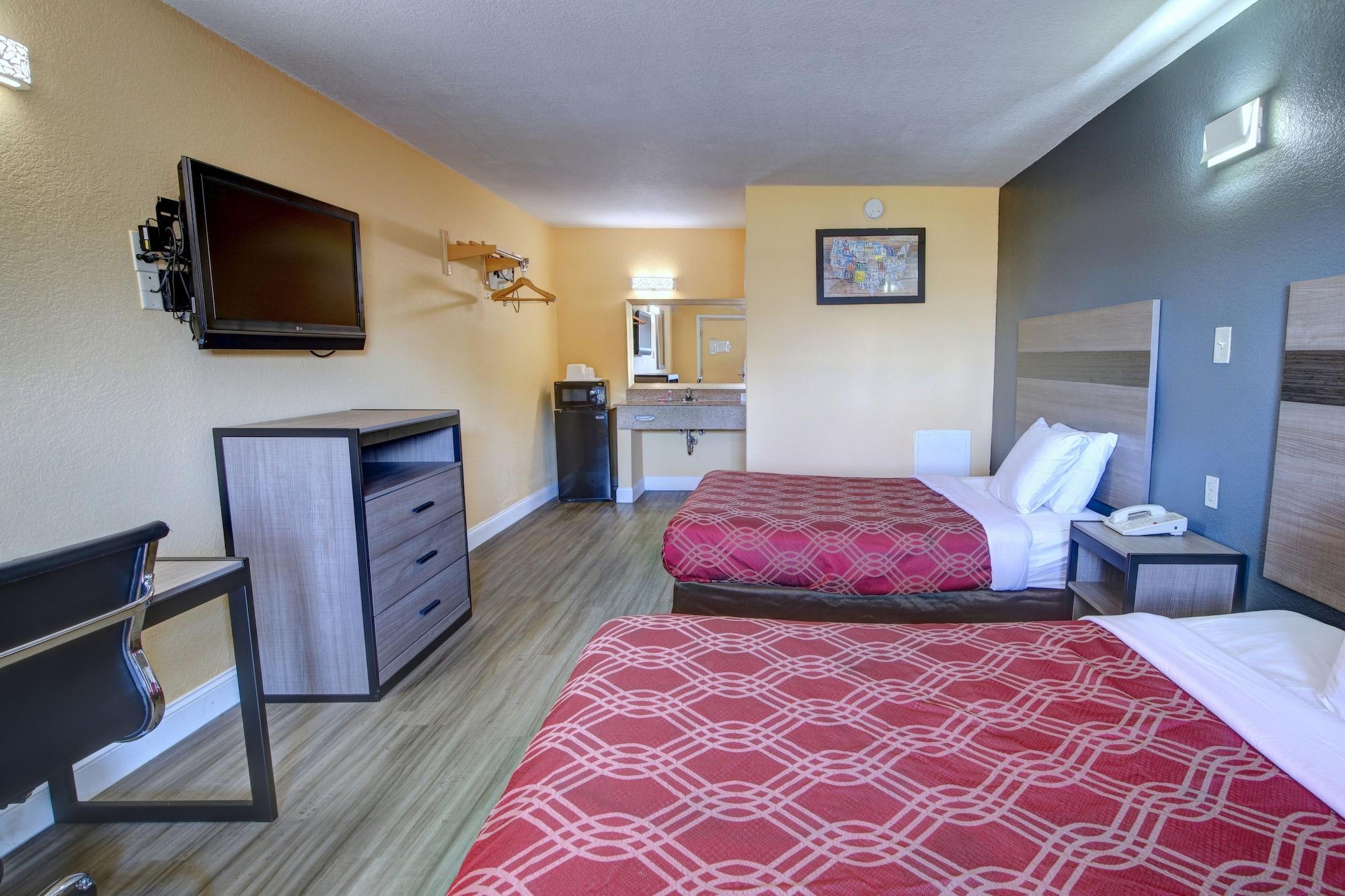 Econo Lodge At Military Circle Норфолк Екстер'єр фото