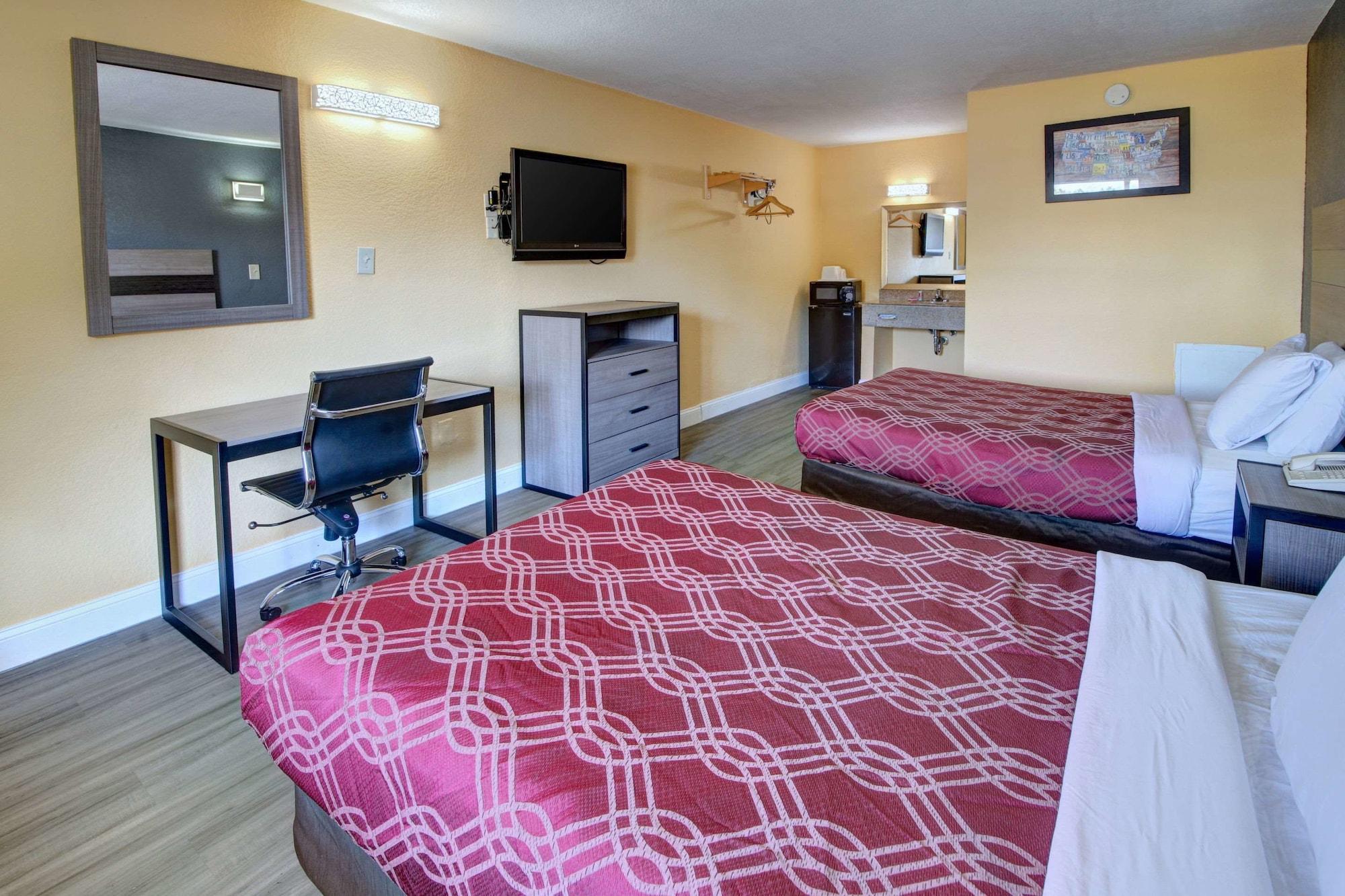 Econo Lodge At Military Circle Норфолк Екстер'єр фото